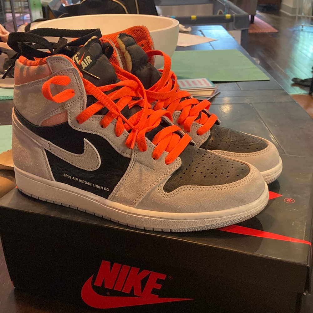 Size 8.5 Air Jordan 1